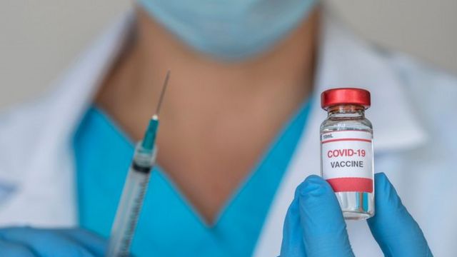 Podfast 123: Com que seringa seremos vacinados?