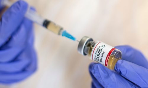 JBr Saúde #001​ – Covid-19: Vacinação de todo o país pode levar dois anos