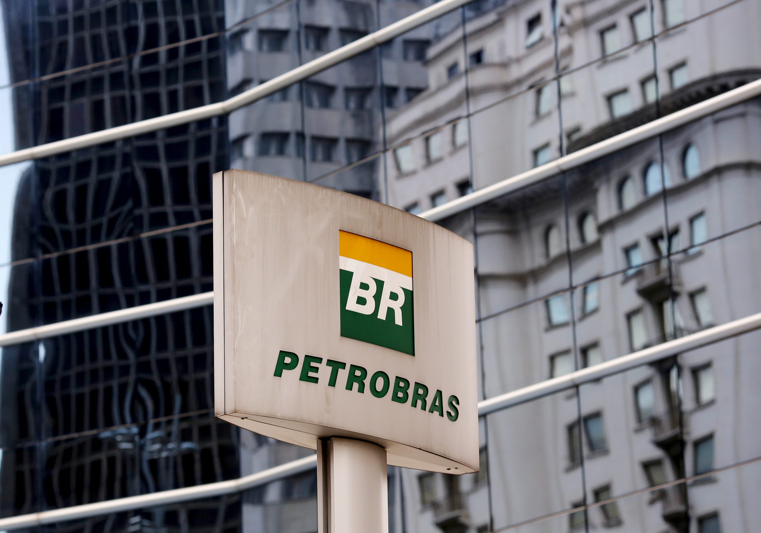 JBr News 432: O que Bolsonaro afinal quer fazer com a Petrobras?