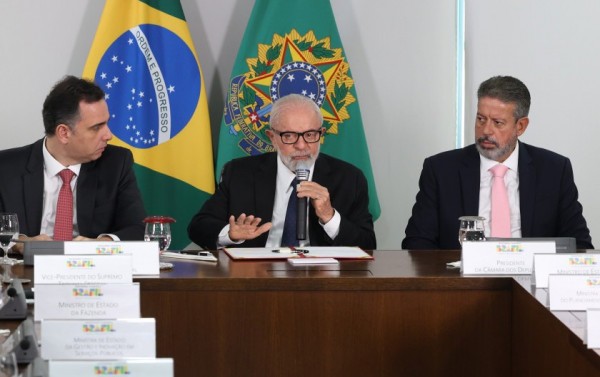 Caiu a ficha de Lula: será a economia, estúpido!